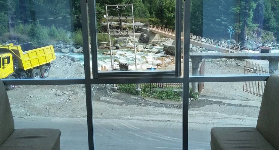 Neel Gagan Hotel, Sonamarg 4